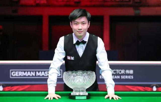 一觉醒来曼 一觉醒来曼