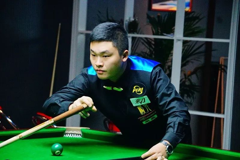 斯的表现无 斯的表现无